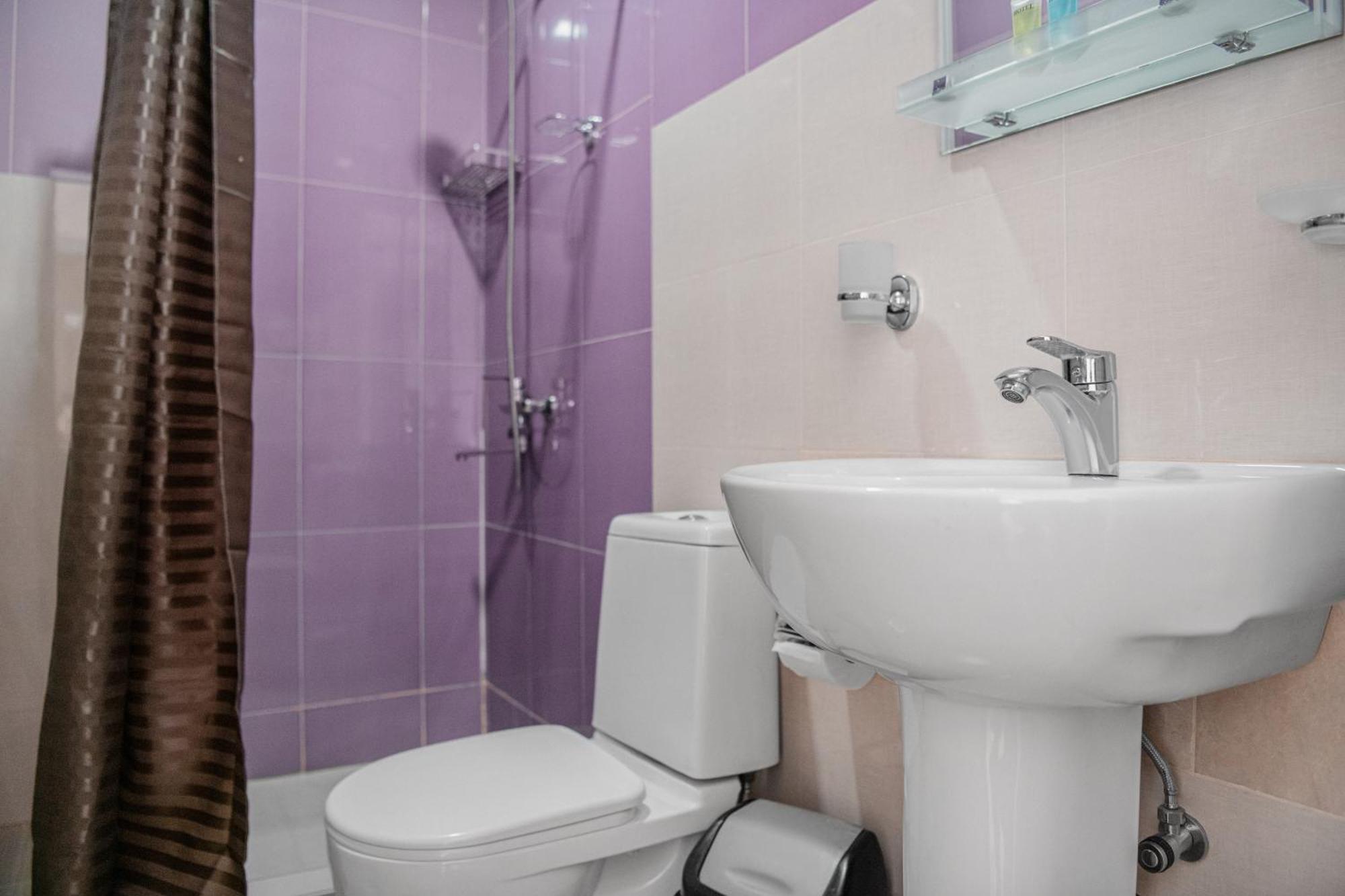 Lotus Hotel Tbilisi Eksteriør bilde