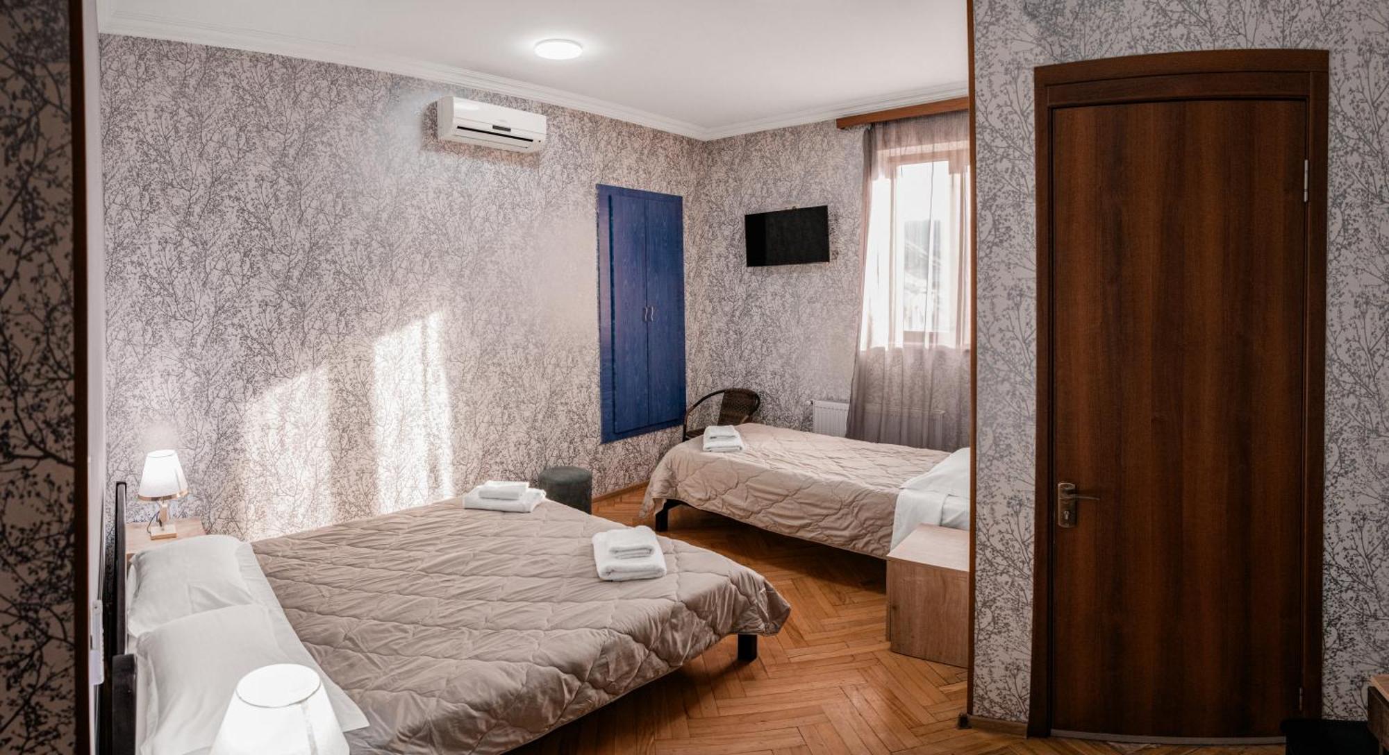Lotus Hotel Tbilisi Eksteriør bilde